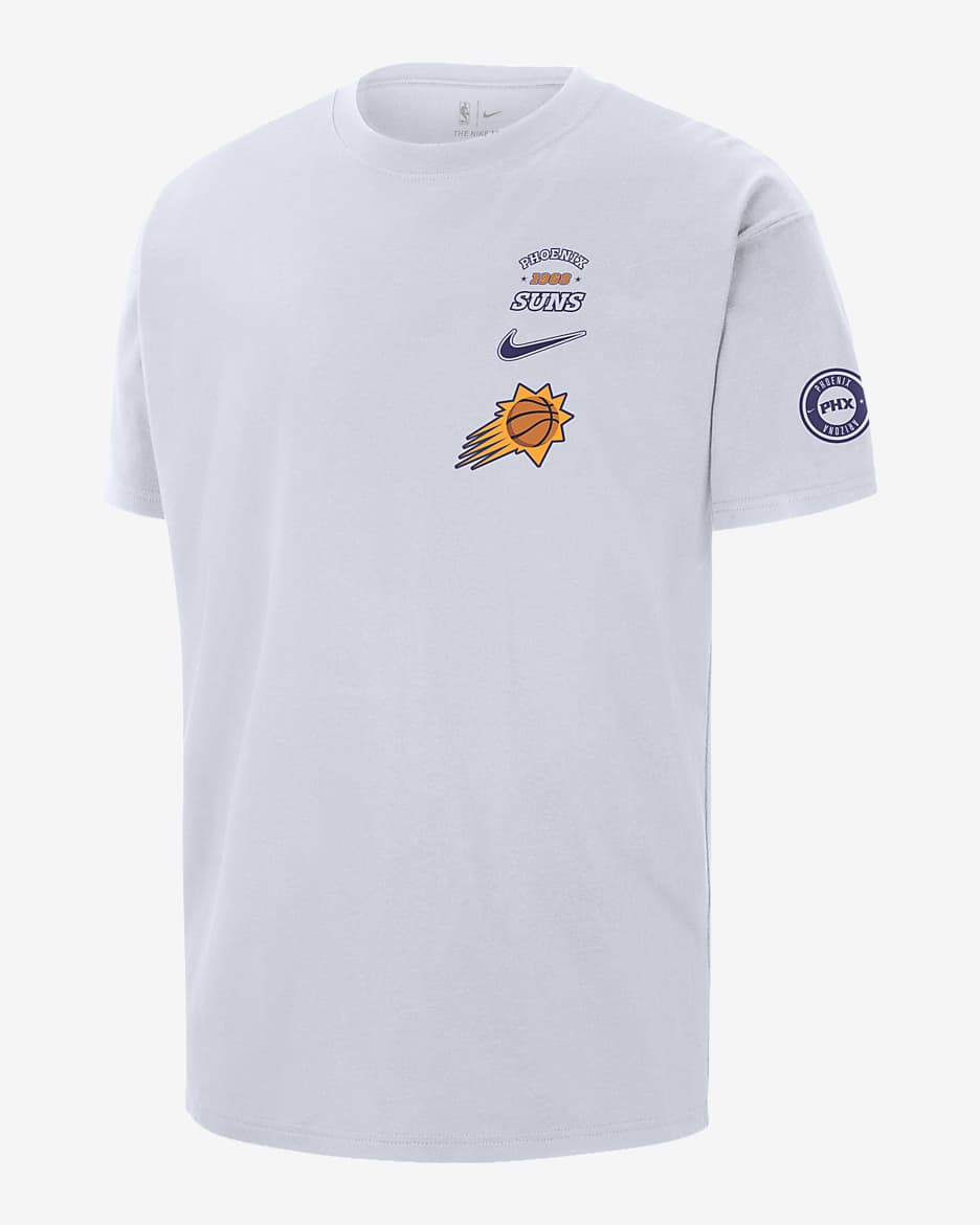 Tシャツ・カットソー Nike Phoenix Suns Courtside Mens Nike NBA T-Shirt HQ0597-566 Phoenix Suns Courtside Men's Nike NBA T-Shirt. Nike.com